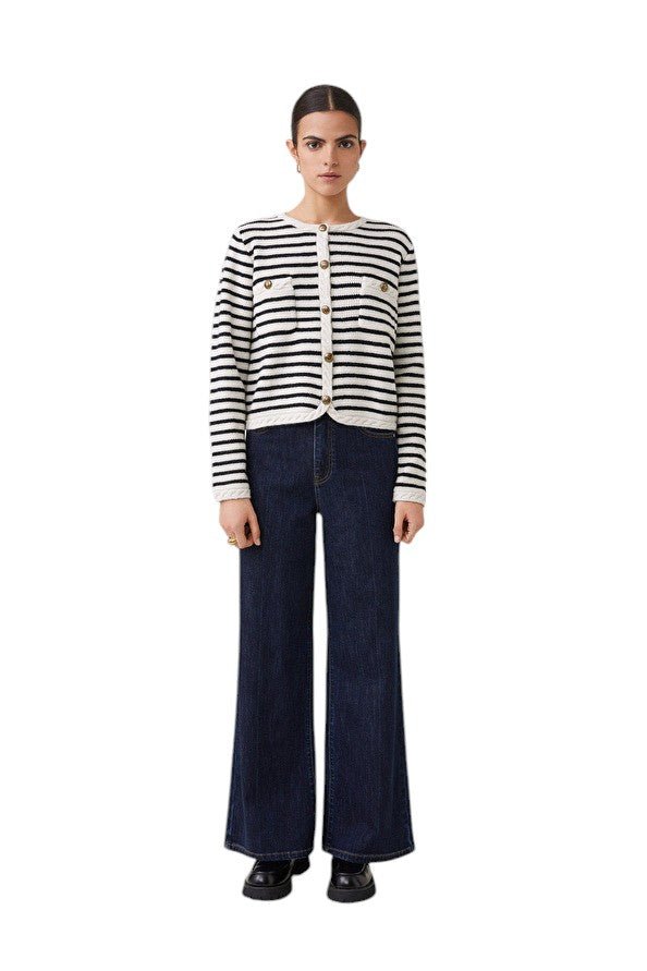 00W004250A-Photoroom